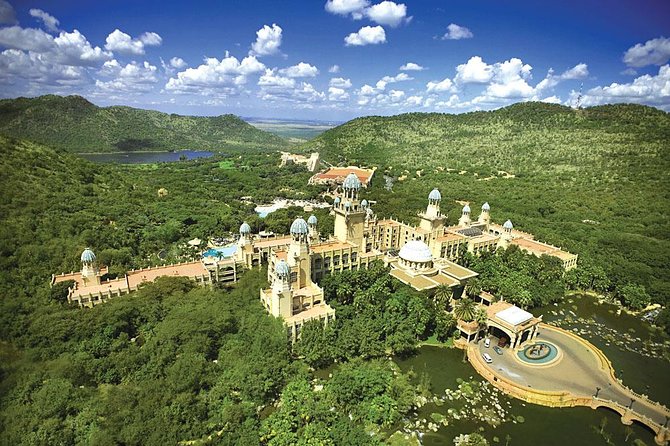 Sun City/ Pilanesberg Park From Johannesburg - Review Information and Ratings