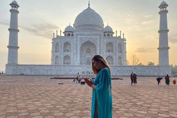 Sunrise Taj Mahal Tour From Delhi By Car - Booking Information