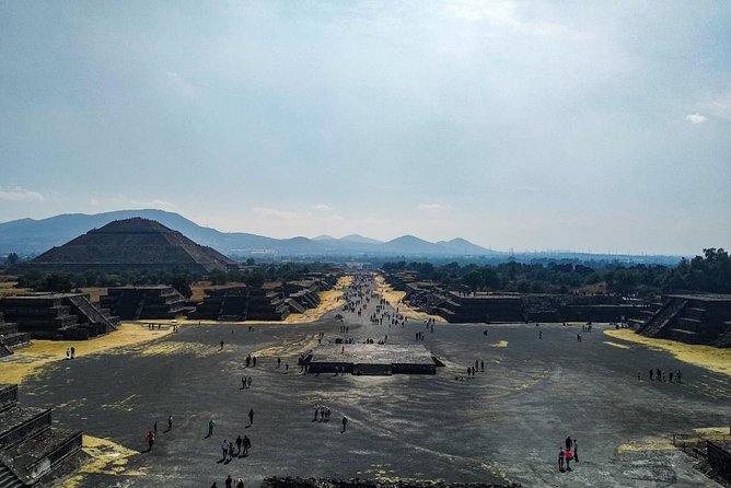 Teotihuacan Pyramids Experience for Small Groups - Small Group Size Benefits