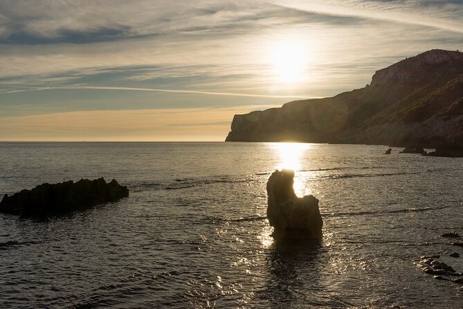 Tour of 1 Hour and a Half Through the Port of Jávea - Tour Schedule and Duration