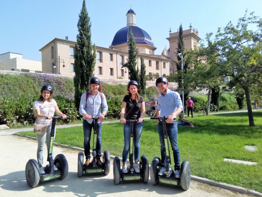 Valencia: Gardens and Recreation Segway Tour - Tour Duration and Group Size