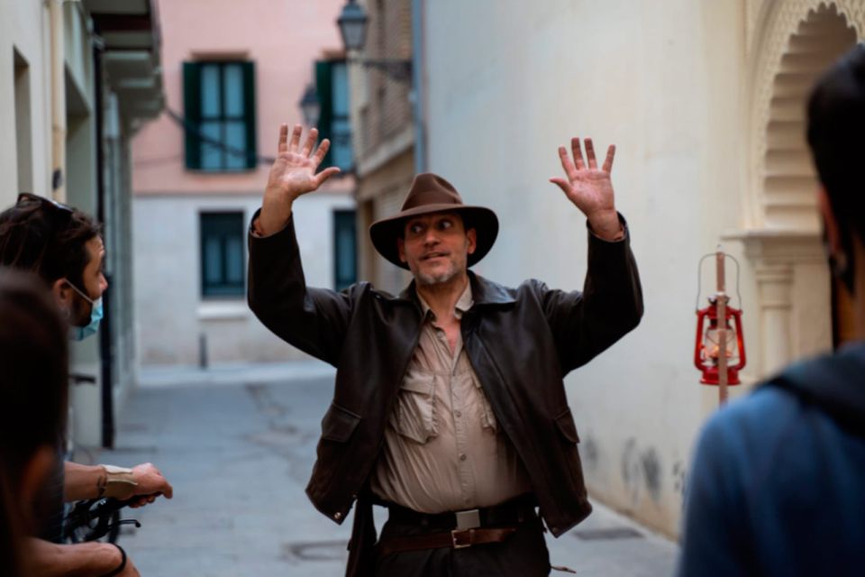 Valencia: Indiana Jones and the Holy Grail Walking Tour - Activity Description