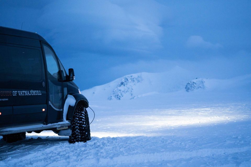 Vatnajökull Glacier: Ice Cave Discovery Group Tour - Experience Highlights