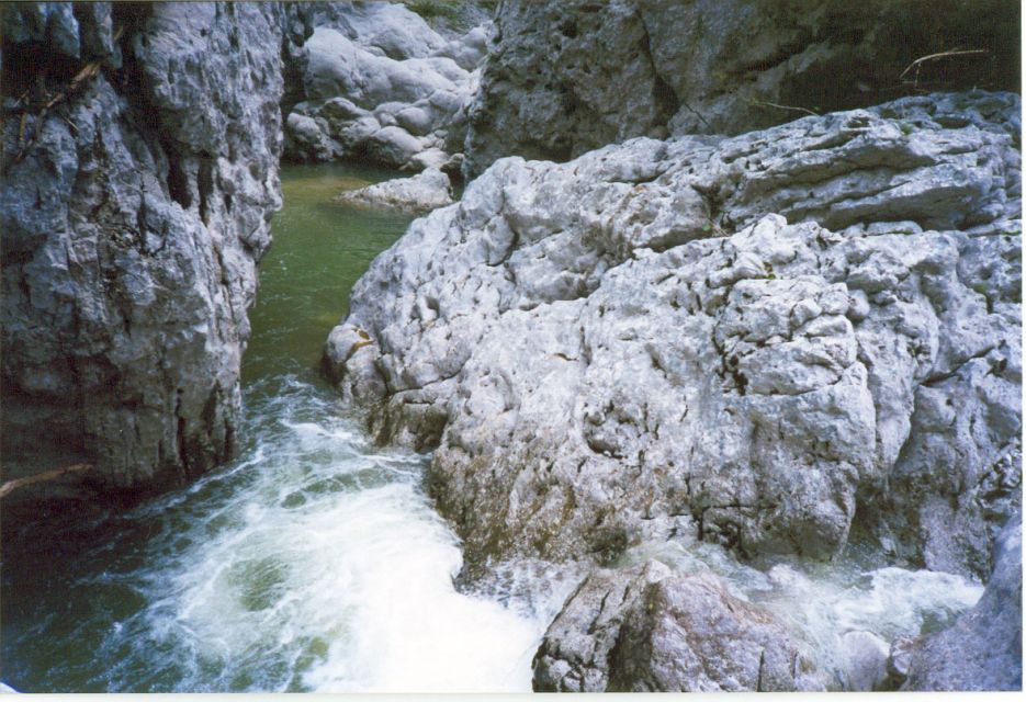 Vikos Gorge Full-Day Guided Hike - Traditional Stone Villages Exploration