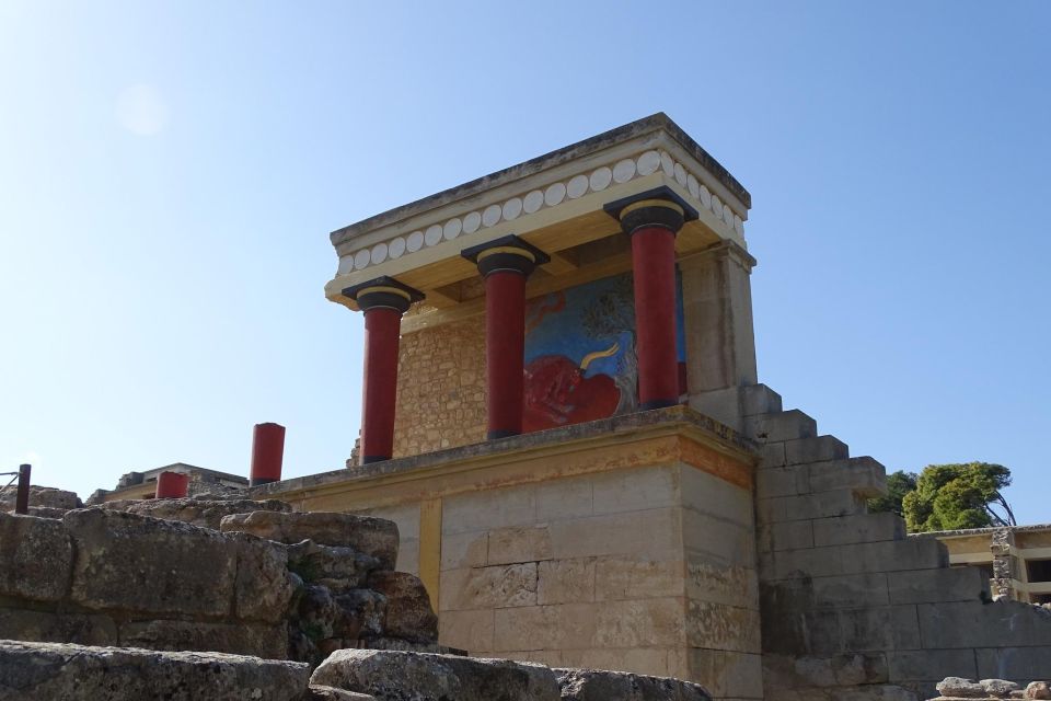 Wine Tasting and Knossos Palace - Private Tour in Heraklion - Activity Highlights