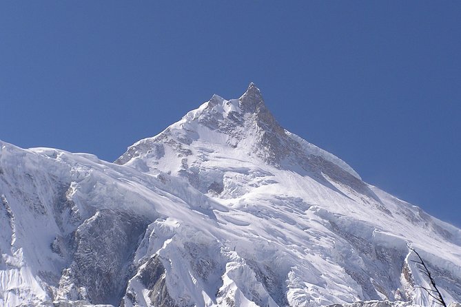 20 Days Manaslu Rupina La Pass Homestay Trek - Homestay Experience