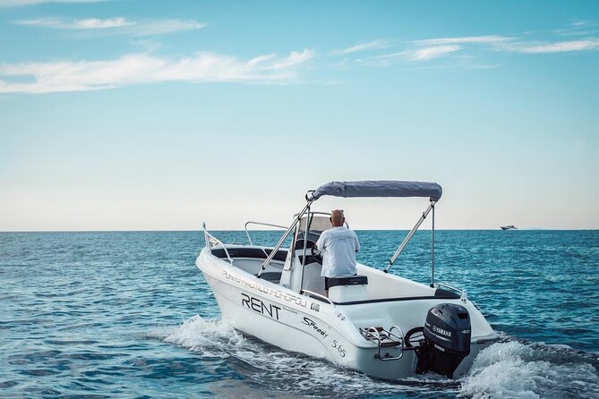 4 or 8 Hours Rental of Motor Boats Without Driver and Licence - Key Points
