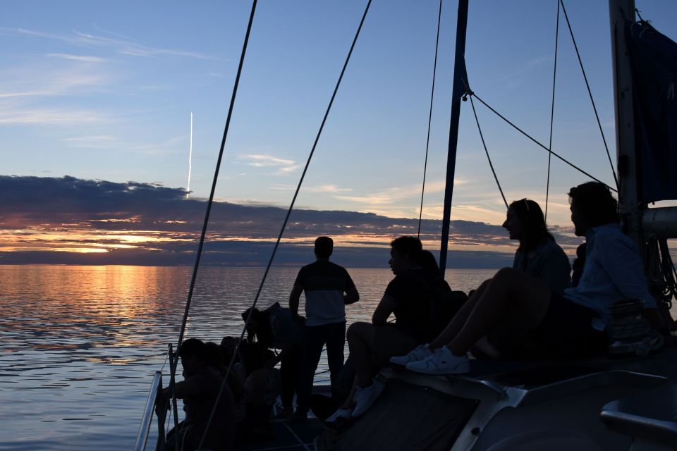 Adelaide: Glenelg Twilight Catamaran Cruise With Drink - Customer Reviews