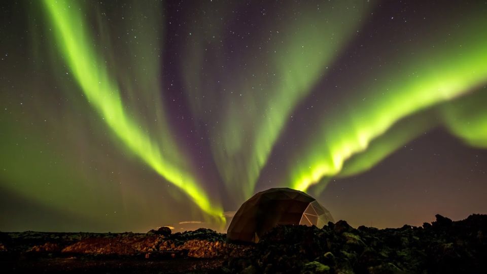 Aurora Basecamp: Northern Lights Nighttime Observation Tour - Location and Directions