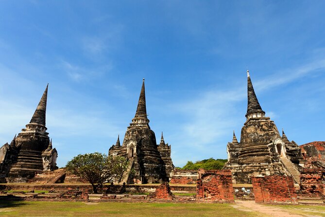 Ayutthaya'S Heritage Revealed a Day Tour From Bangkok - Exploring Ayutthayas Ancient Ruins