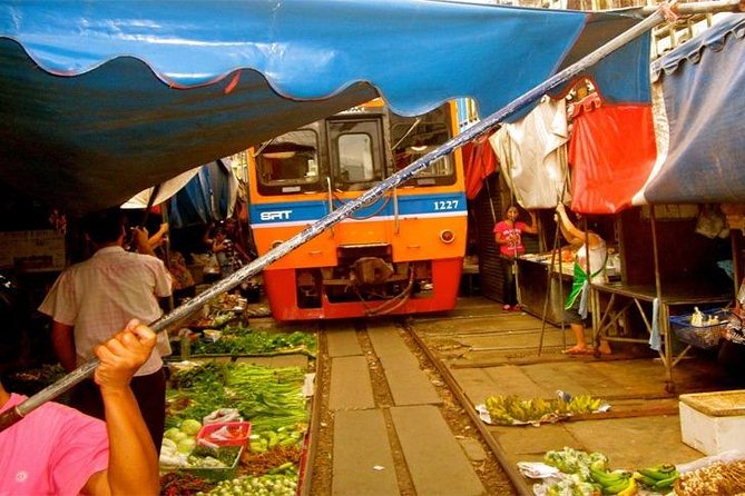 Bangkok: Join Tour Train Market - Damnern Saduak Floating Market - Customer Responsibilities and Policies