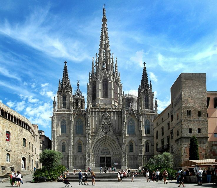 Barcelona: Gothic Quarter Walking Tour With Optional Pintxos - Inclusions and Exclusions