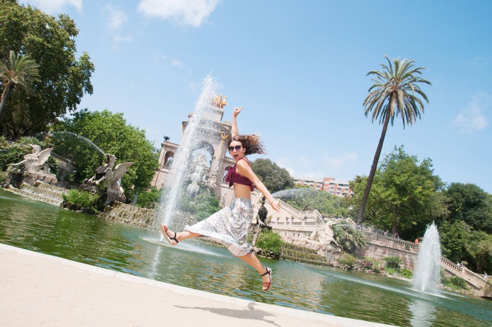 Barcelona: Photoshoot Tour Old Town - Full Description of Activity