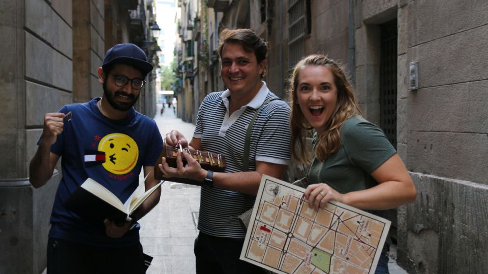 Barcelona: The Secret of Cerdà Treasure Hunt Walking Tour - Itinerary