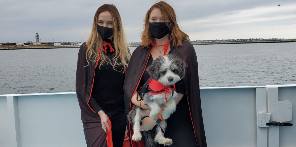 Boston: Dog-Friendly Halloween Costume & Sightseeing Cruise - Experience Highlights