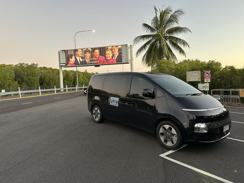 Cairns Airport to Cairns City Private Transfers - Airport Arrival