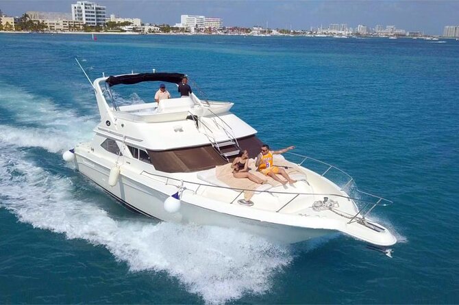 Cancun Private Yacht: 46-Foot (14-Meter) With Space for 15 - Cancellation Policy