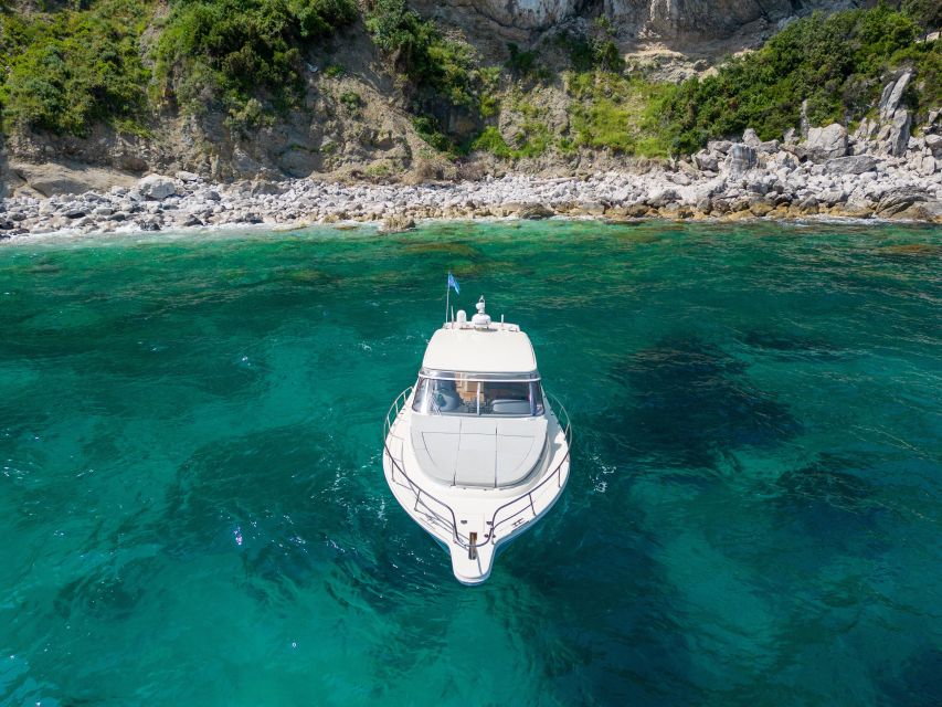 Capri- Amalfi Coast :Speed Boat - Highlights: Blue Grotto, Capri, Amalfi Coast, Positano