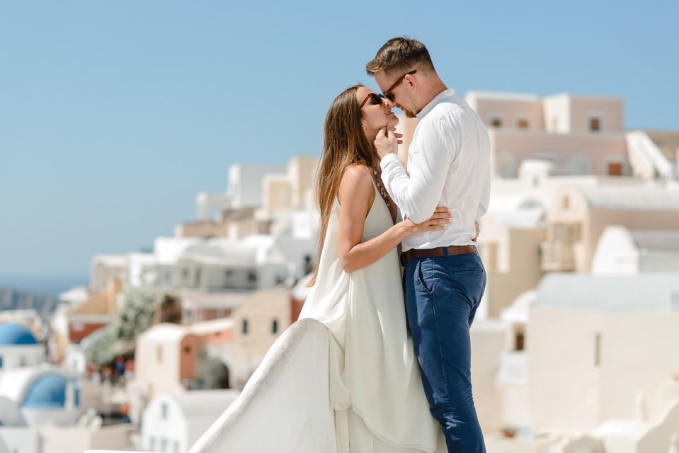 Capture Your Marriage Proposal Memories: Photoshoot in Oia - Booking Details