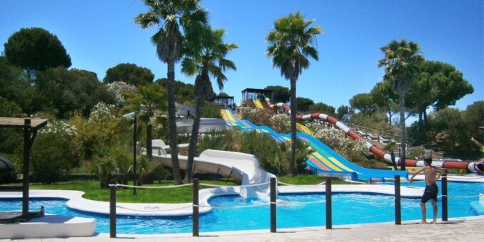 Cartaya: Aquopolis Water Park Entry Ticket - Inclusions and Services Provided