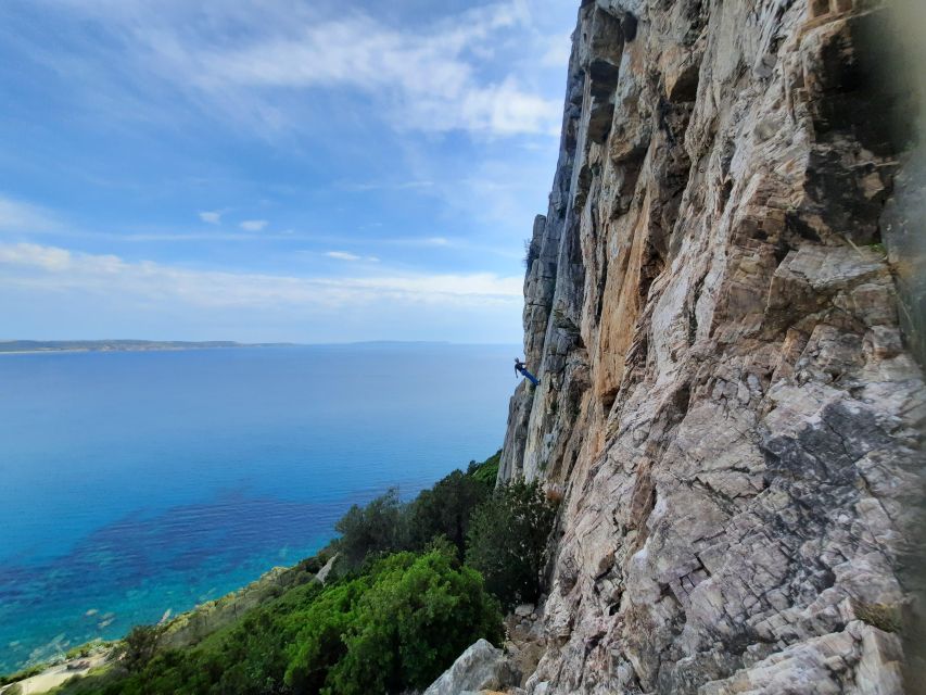 Climbing Day: a Climbing Day on an Amazing Crag in Sardinia - Private Group Experience