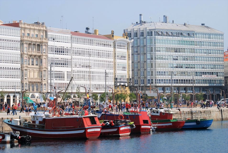 Coruña: Galician Tapas Walking Tour to La Pescadería - Tour Description