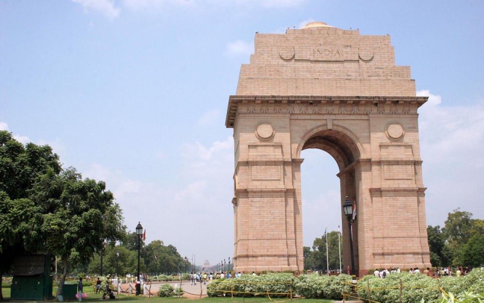 Delhi: Private Car Hire With Driver and Flexible Hours - Must-Visit Delhi Landmarks