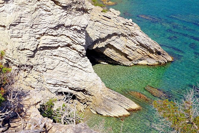 Ebike Tour to the Pirate Tower of Cala Bassa, Paella, and Sangria - Sangria Tasting Session