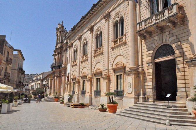 Excursion Tour of the 4 Baroque Cities of Val Di Noto - Culinary Delights of the Region