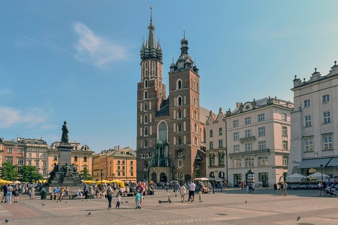 Explore the Instaworthy Spots of Krakow With a Local - Stops and Itinerary