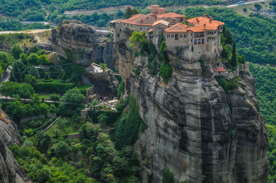 From Athens or Piraeus: Meteora Full-Day Private Trip - Inclusions