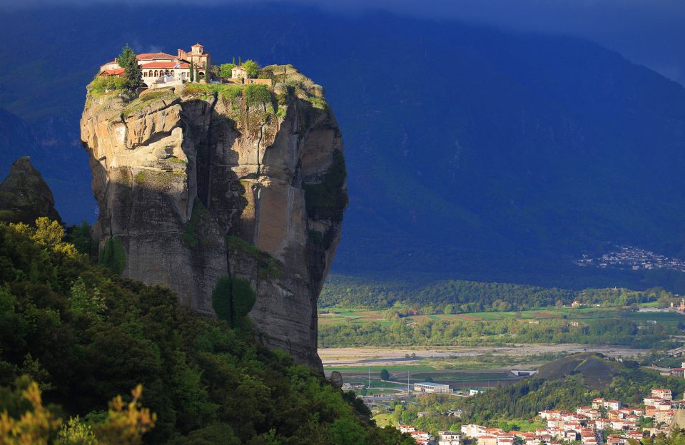 From Thessaloniki: Private Day Trip to Meteora With Transfer - Inclusions