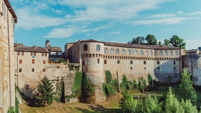 From Urbino: Montefeltro Tour With Truffle Lunch - Itinerary Overview