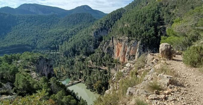 From Valencia: Montanejos Hiking Day Trip With Tourleader - Booking Information