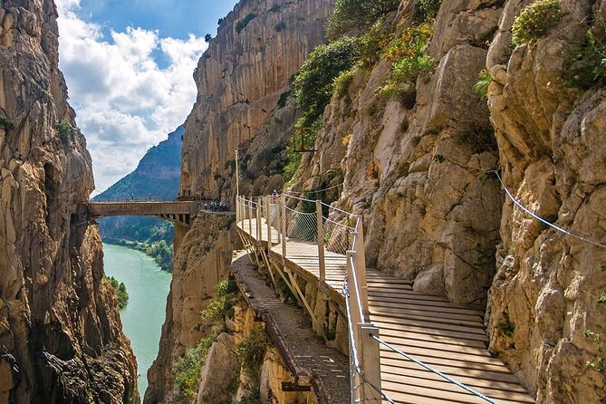 Full Day Tour With Lunch on the Caminito Del Rey - Caminito Del Rey Experience