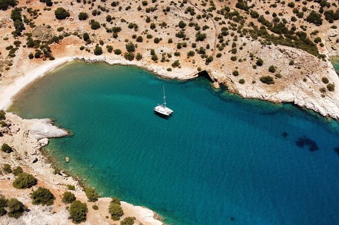 Full Day Yacht Tour in Catamaran Naxos Greece - Swimming Stops