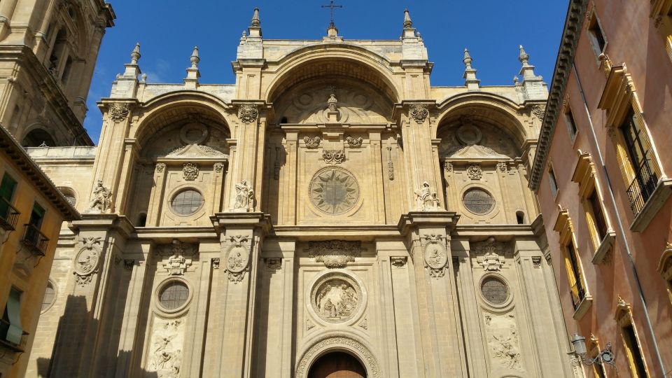 Granada: Cathedra&Royal Chapel & Albaicín Skip the Line Tour - Detailed Itinerary