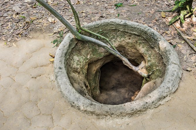 Guided Cu Chi Tunnels Half-day Private Tour - Tunnel Exploration and Food Sampling
