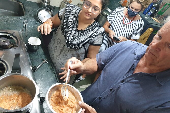 Indian Curry 5-Hour Cooking Classes In Mumbai - Engage in Hands-On Cooking Sessions