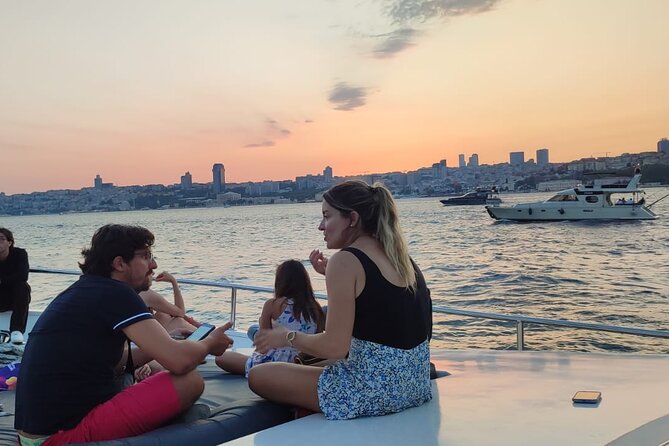 Istanbul Bosphorus Boat Cruise Tour ( MORNİNG or SUNSET ) - Authentic Reviews and Ratings