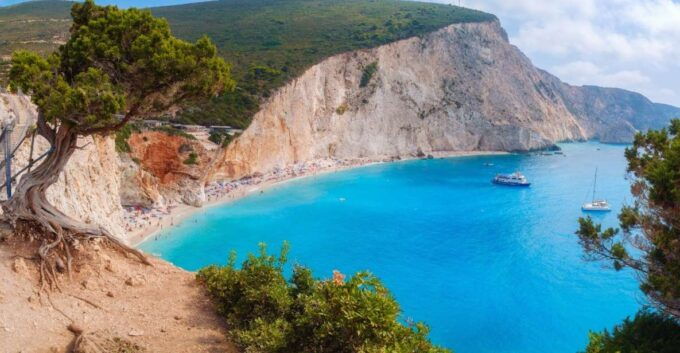 Lefkada: Private Customizable Lefkada Coast Guided Tour - Language and Group Information