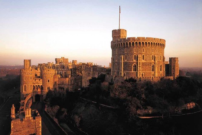 LEGOLAND and Windsor Castle Independent Full Day Private Tour - Pickup Logistics