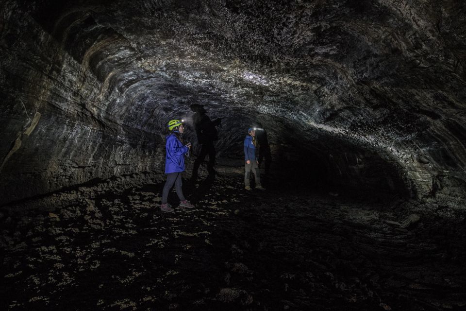 Leidarendi Cave: Lava Tunnel Caving From Reykjavik - Highlights of Leidarendi Cave Exploration