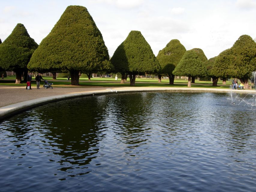 London: Hampton Court Private Guided Tour - Highlights