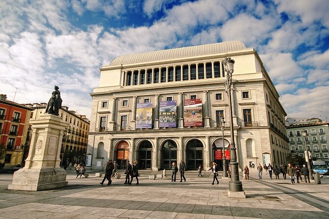 Madrid Old Town Tour & Flamenco Show With Optional Dinner - Meeting and Pickup Information