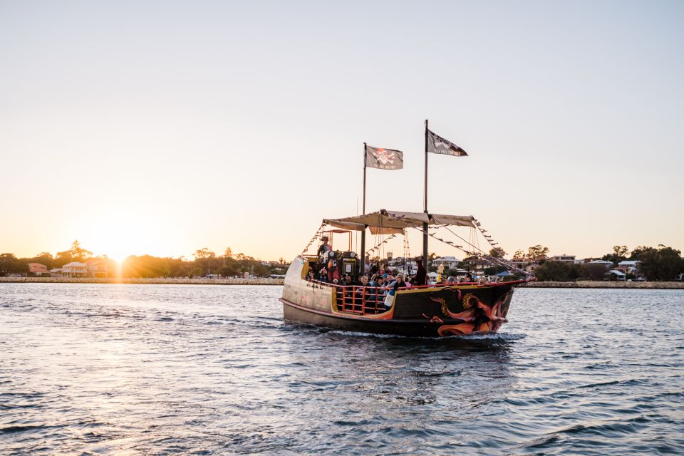 Mandurah: 1.5 Hour Sundowner Cruise - Common questions