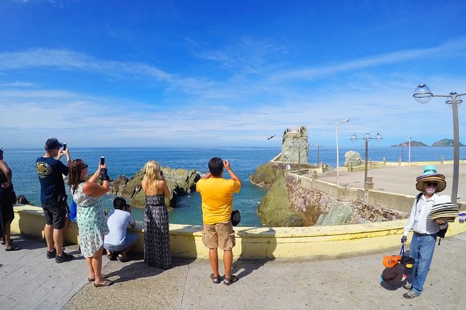 Mazatlan Sightseeing and Golden Zone