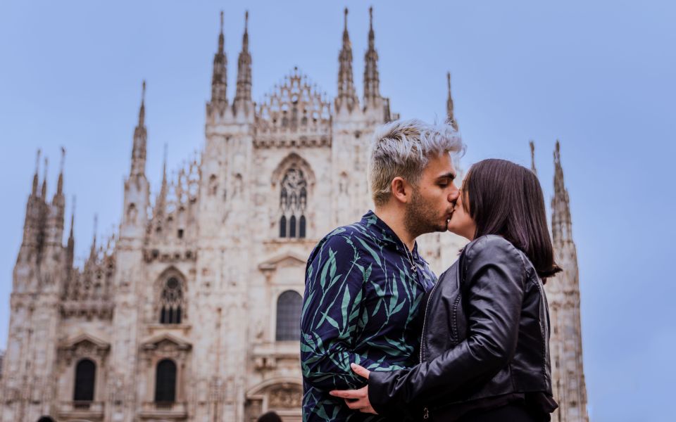 Milan: Private Professional Photoshoot at the Duomo - Experience Highlights