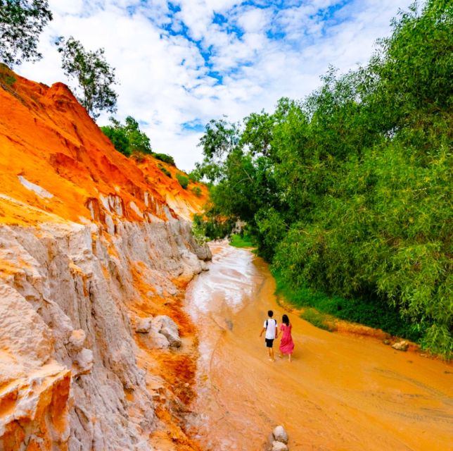 Mui Ne Sand Dunes Sunrise and Sunset With Private Jeep Tour - Booking Flexibility