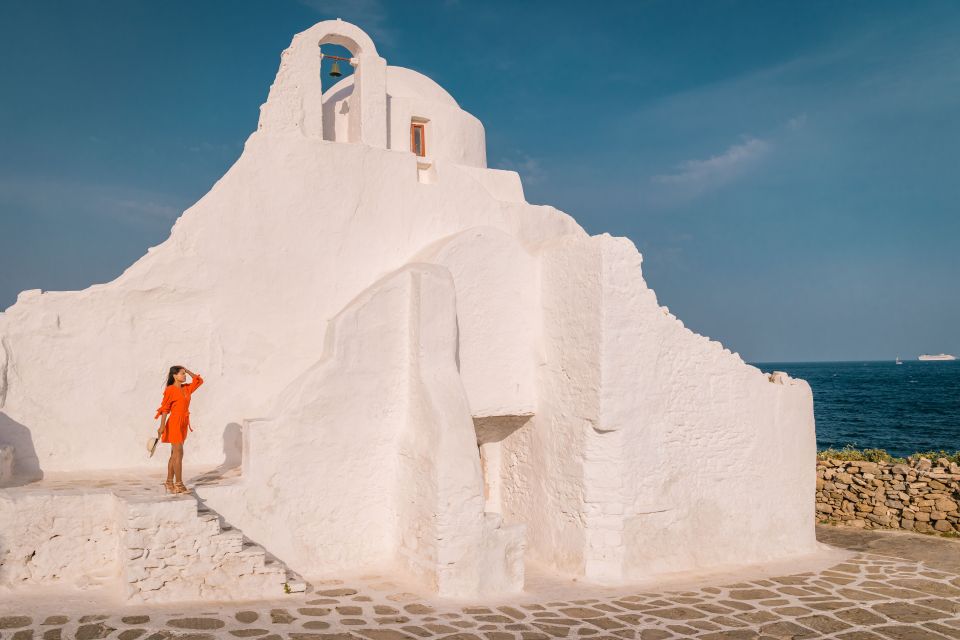 Mykonos: Private Photoshoot at Paraportiani Church - Highlights of the Photoshoot